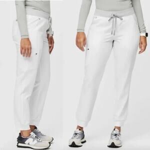Figs Zamora Jogger Scrub Pants in Optic White Size XT Tall Career Nursing